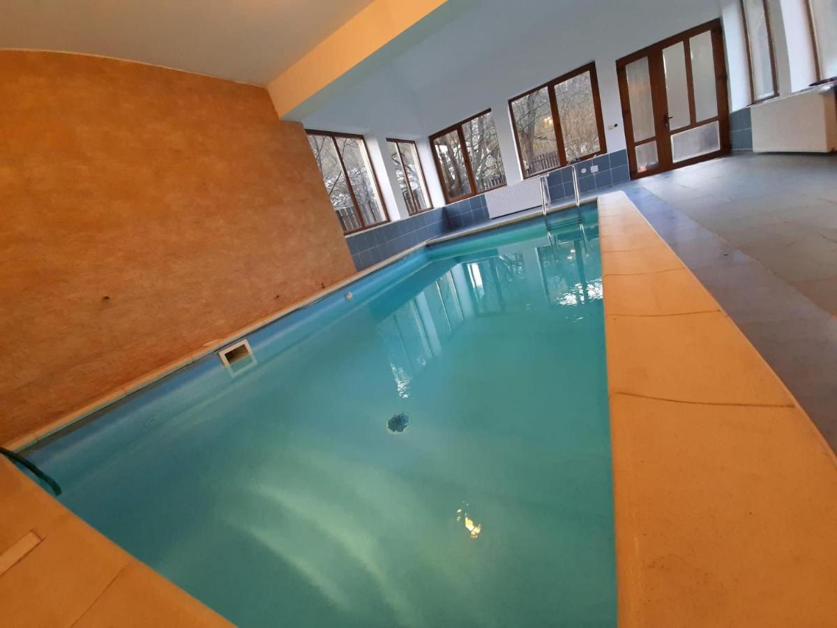 Pensiunea Montan Din Bran,Sat Simon Spa Indoor Bran (Brasov) Exterior foto