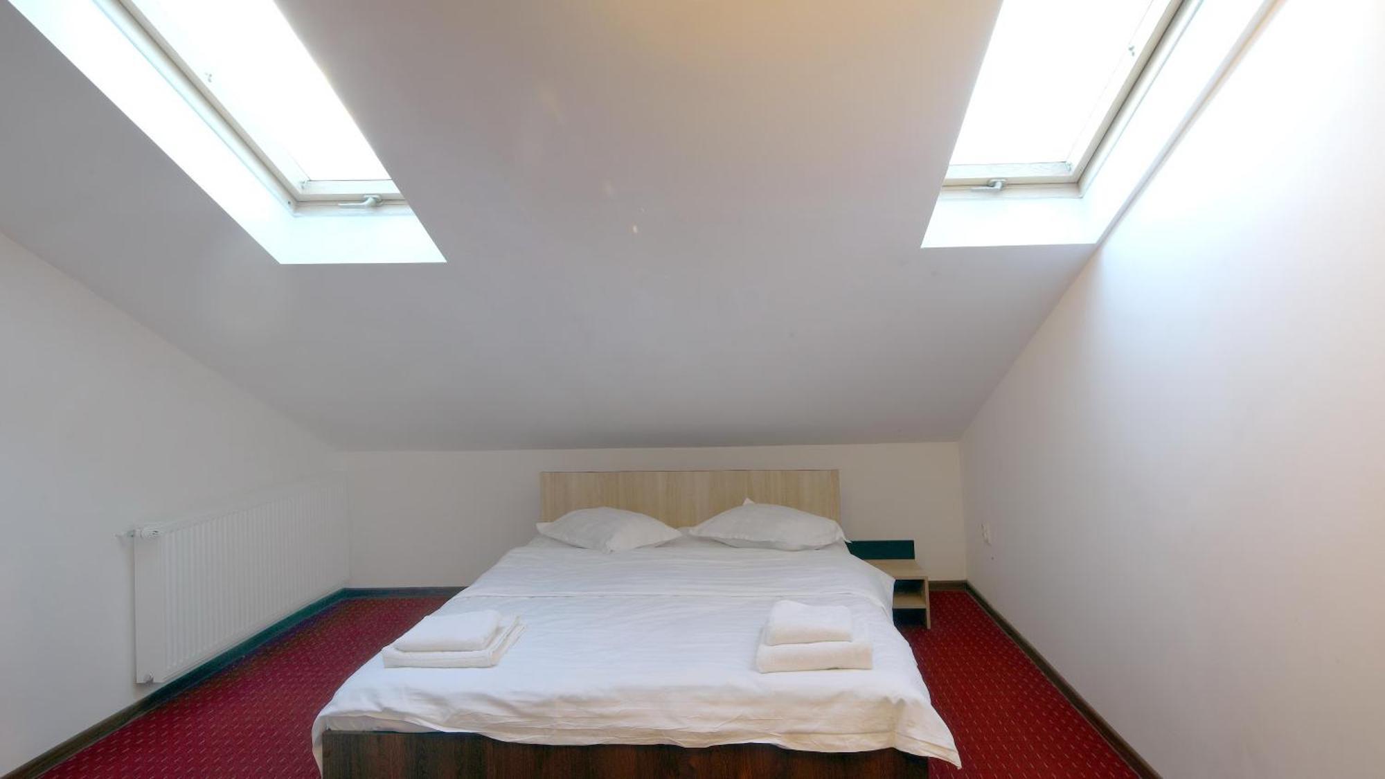 Pensiunea Montan Din Bran,Sat Simon Spa Indoor Bran (Brasov) Exterior foto