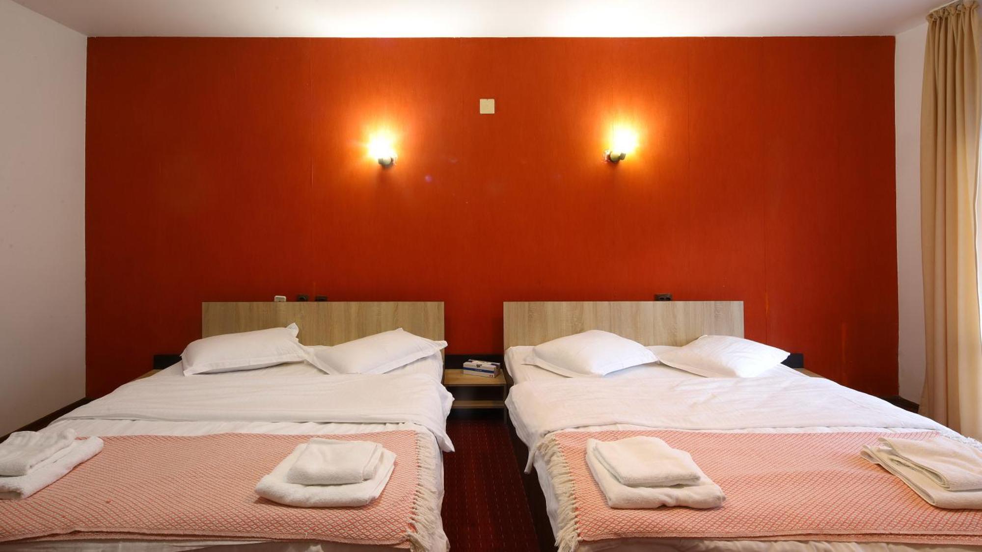 Pensiunea Montan Din Bran,Sat Simon Spa Indoor Bran (Brasov) Exterior foto